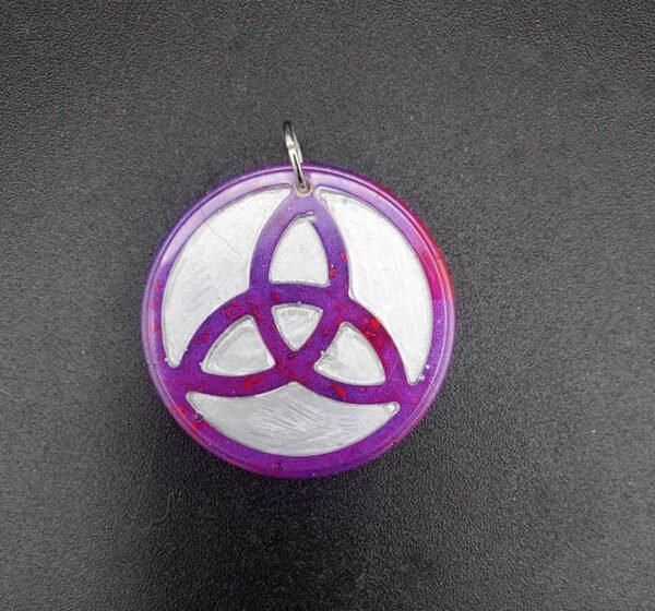 triskele, triquetra, charmed symbol, celtic symbol of the triple goddess